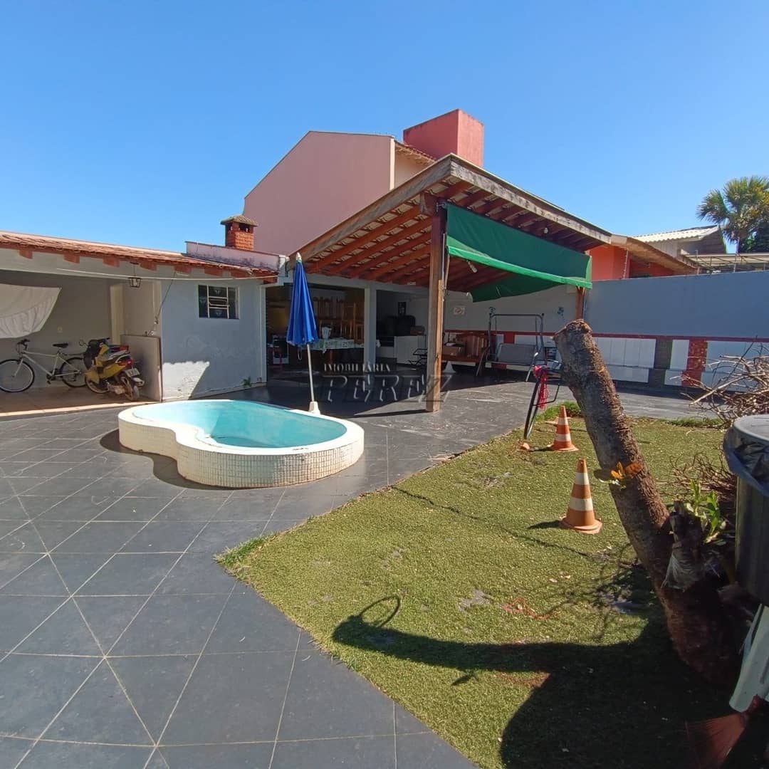 Casa, de 3 quartos, 220 m² à venda no Bela Vista - Londrina/PR - Foto 0
