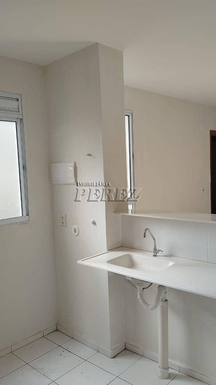 Apartamento no Spazio La Traviata, de 2 quartos, 41 m² à venda no Gleba Esperança - Londrina/PR - Foto 3