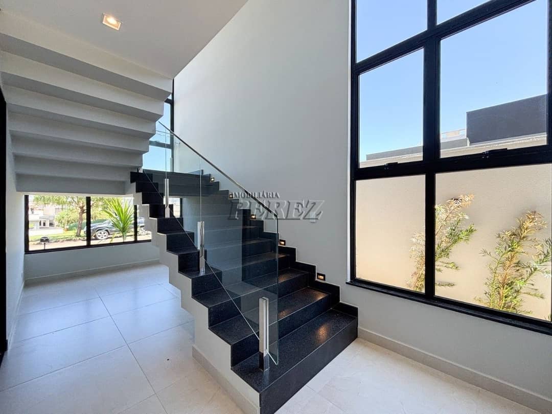 Casa em Condomínio à Venda - Parque Tauá Tangará | Zona Leste de Londrina  Rua Nelson Bruneli - Condomínio Parque Tauá Tangará - Foto 2