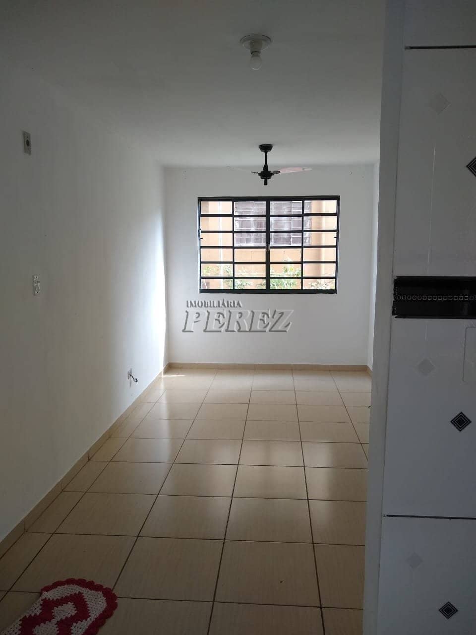 Apartamento no Vista Bela V, de 2 quartos, 48 m² para alugar no Jardim Maria Celina - Londrina/PR - Foto 1