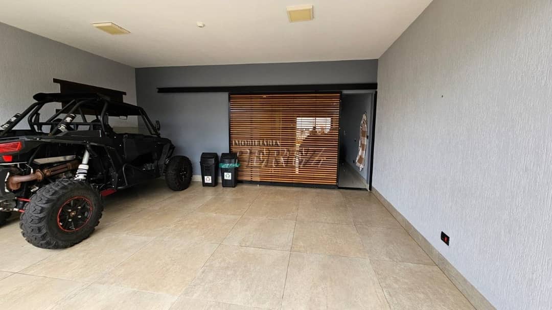 Casa  no Condomínio Residencial Bandeirantes, de 3 quartos, 250 m² à venda no Rodocentro - Londrina/PR - Foto 3
