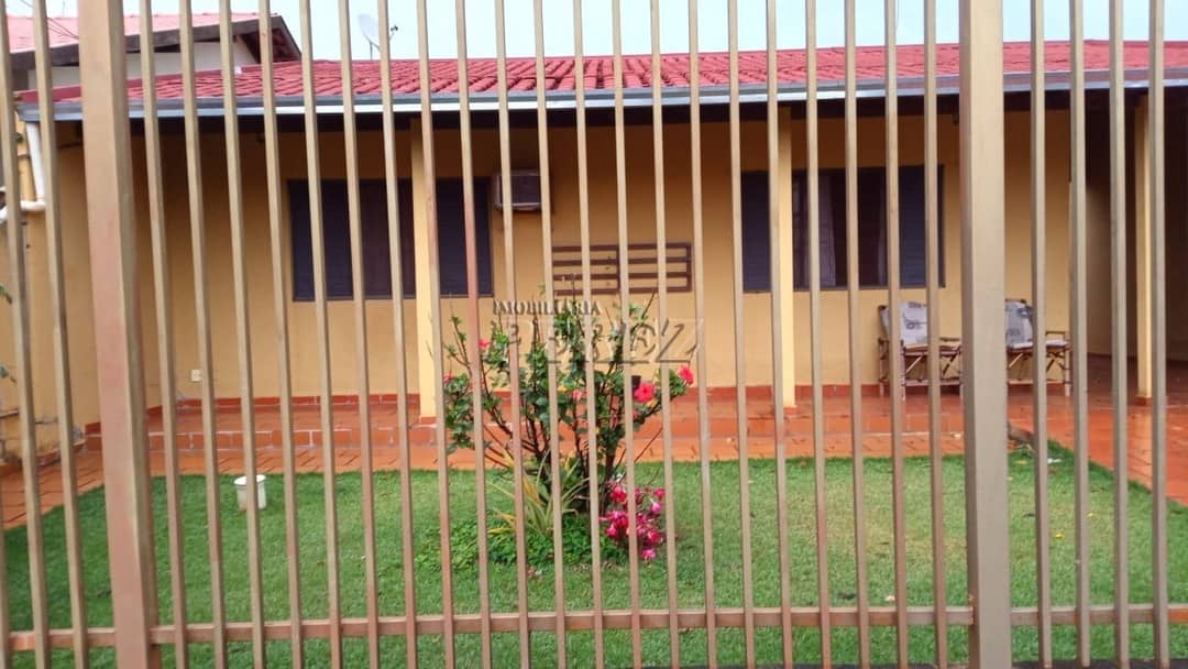Casa, de 3 quartos, 186 m² à venda no Jardim Monte Rey - Londrina/PR - Foto 0