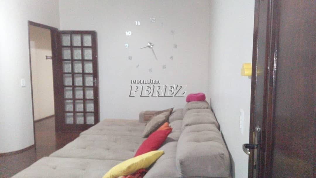Casa, de 3 quartos, 186 m² à venda no Jardim Monte Rey - Londrina/PR - Foto 2