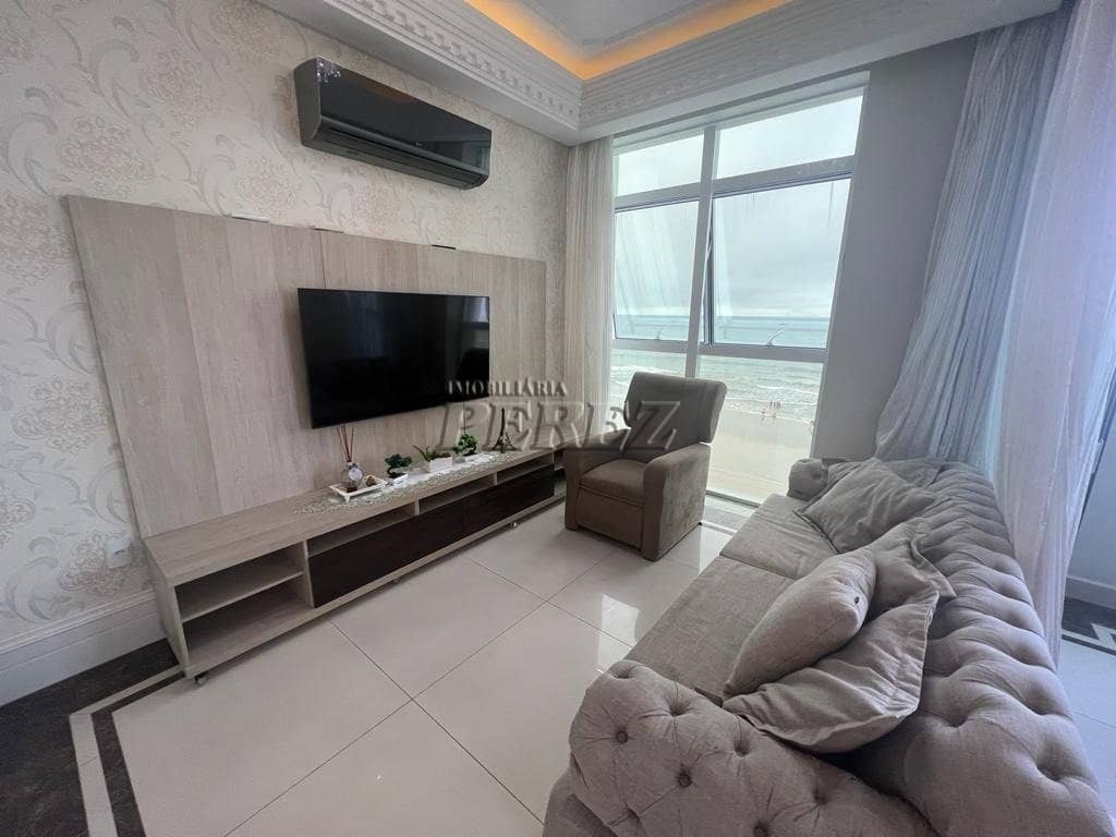 Apartamento de Alto Padrão à Venda - Frente Mar em Meia Praia, Itapema/SC na rua 241 - Foto 3