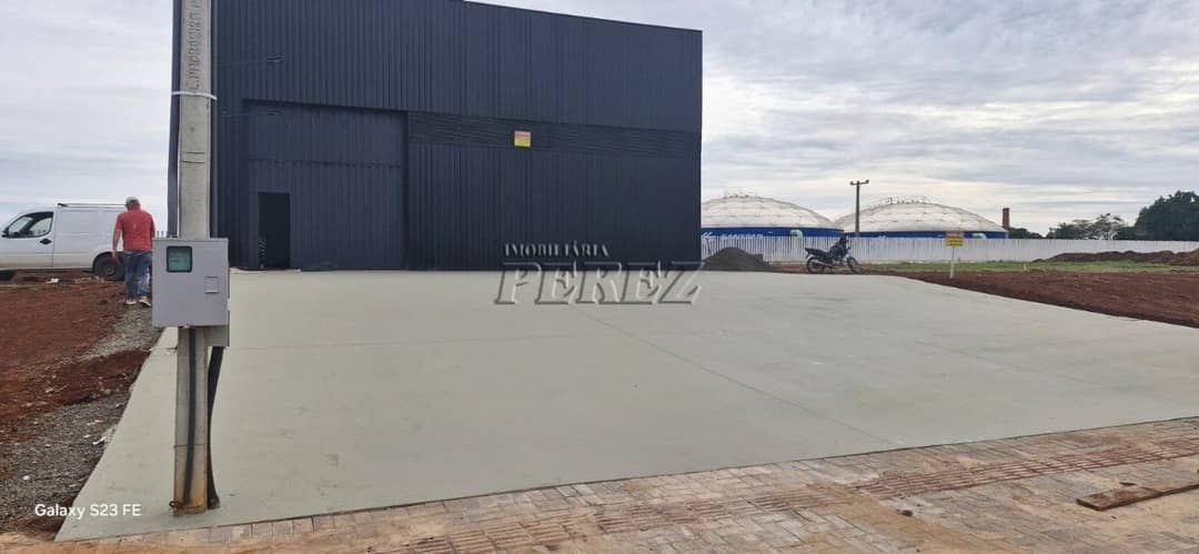 Galpão, 375 m² para alugar no São Lourenço - Londrina/PR - Foto 0