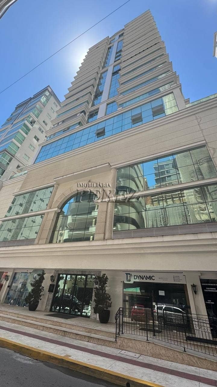 Apartamento no Residencial Zimmermann, de 4 quartos, 162 m² à venda no Meia Praia - Itapema/SC - Foto 0