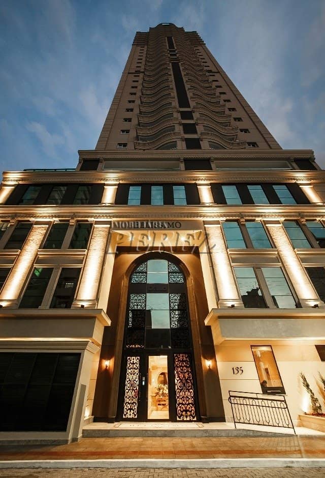 Apartamento no Edifício Belísimo, de 4 quartos, 157.44 m² à venda no Meia Praia - Itapema/SC - Foto 0