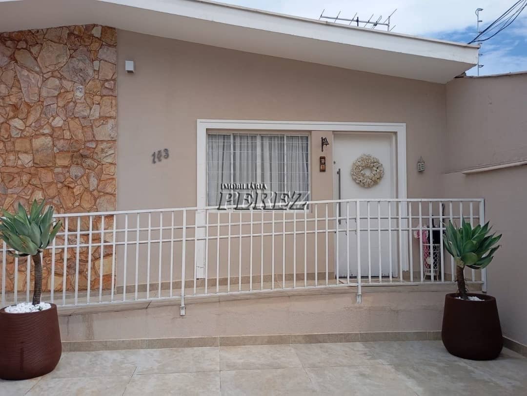Salas, 12 m² para alugar no Bancários - Londrina/PR - Foto 1