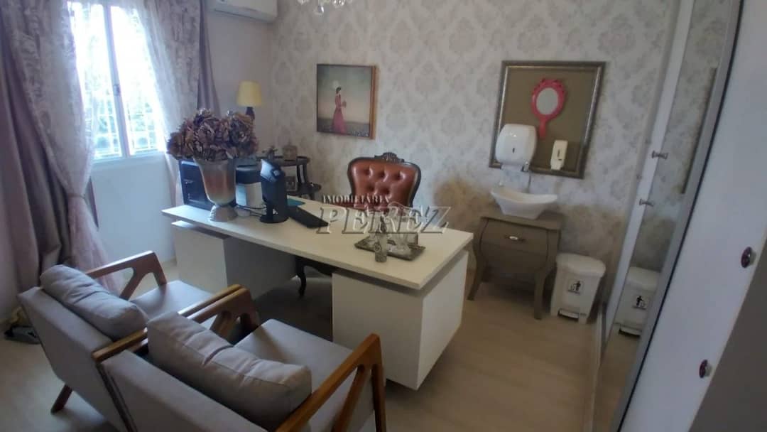 Salas, 12 m² para alugar no Bancários - Londrina/PR - Foto 4