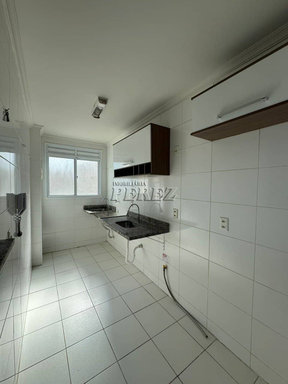 Apartamento no Condomínio Lagoa Dourada, de 2 quartos, 46.65 m² à venda no Gleba Ribeirão Limeiro - Londrina/PR - Foto 2