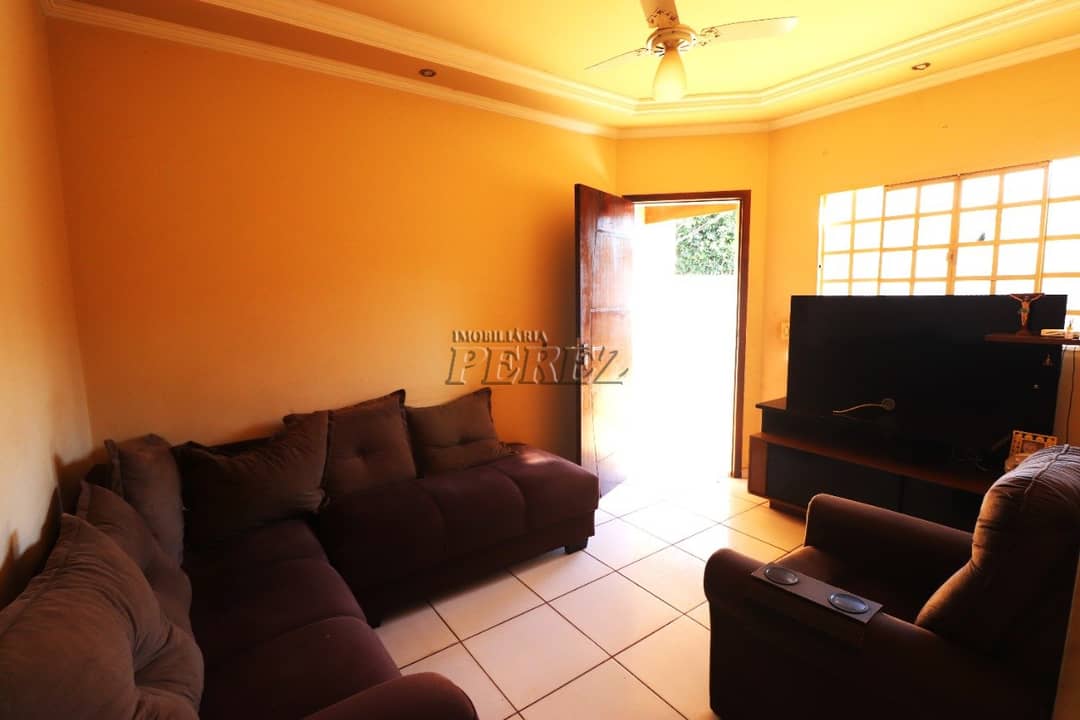 Casa, de 5 quartos, 180 m² para alugar no Jardim Planalto - Londrina/PR - Foto 3