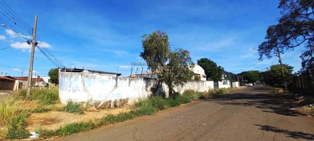 Galpão, 497.88 m² para alugar no Vila Casoni - Londrina/PR - Foto 1