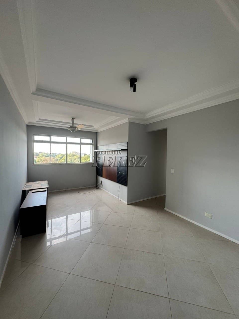 Apartamento no Solar Dos Alfares, de 3 quartos, 85 m² à venda no Vila Penteriche - Londrina/PR - Foto 1