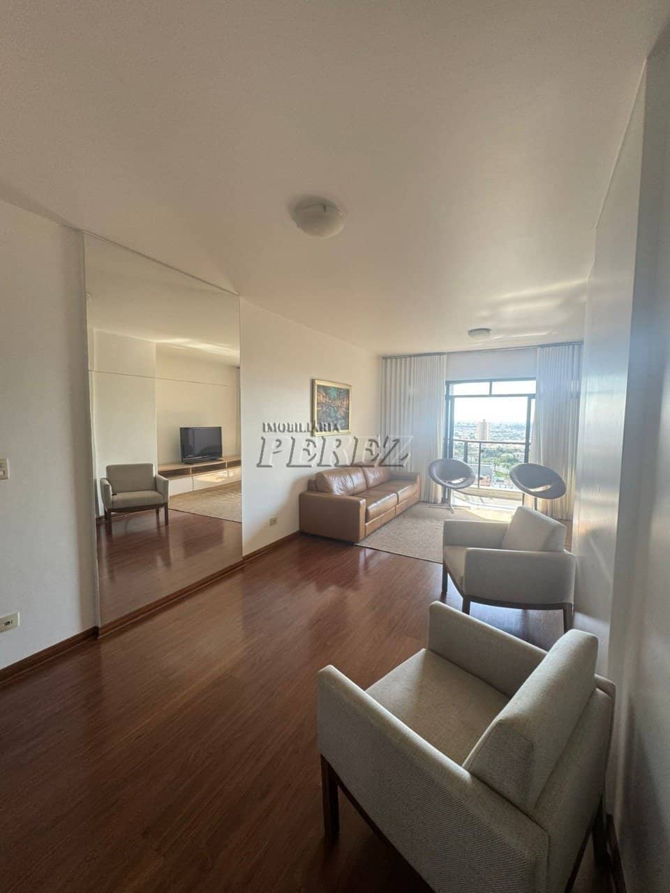 Apartamento no Edificio Bavaria, de 3 quartos, 138 m² à venda no Centro - Londrina/PR - Foto 3