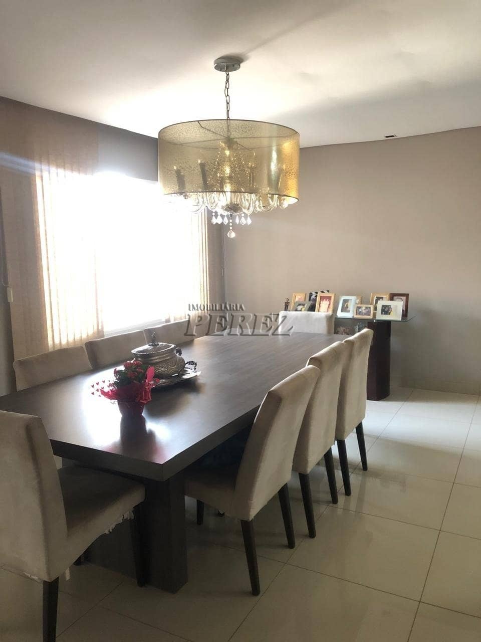 Casa, de 4 quartos, 270 m² à venda no Caravelle - Londrina/PR - Foto 2