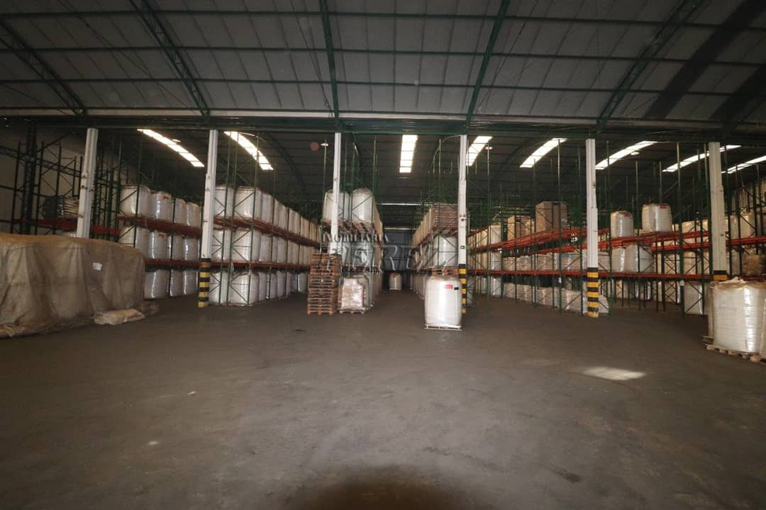 Galpão, 4600 m² para alugar no Vila Yara - Londrina/PR - Foto 1