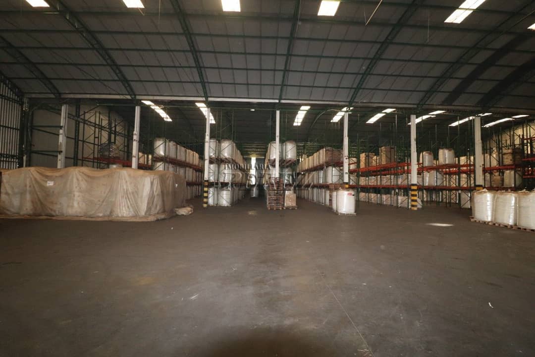 Galpão, 4600 m² para alugar no Vila Yara - Londrina/PR - Foto 4