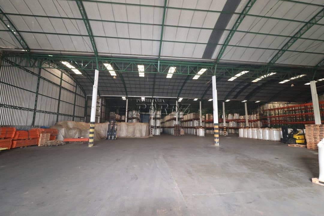 Galpão, 4600 m² para alugar no Vila Yara - Londrina/PR - Foto 0