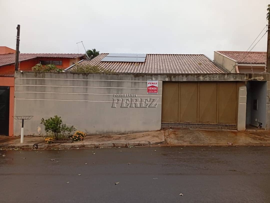 Casa, de 3 quartos à venda no Champagnat - Londrina/PR - Foto 0