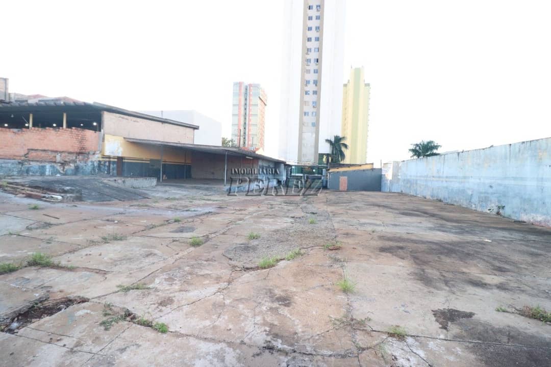 Terrenos para alugar no Centro - Londrina/PR - Foto 0