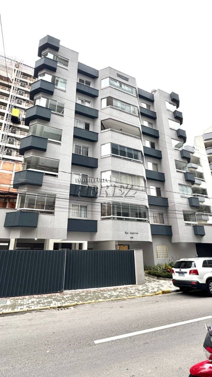 Apartamento no Edificio Itaparica, de 3 quartos, 154 m² à venda no Meia Praia - Itapema/SC - Foto 1