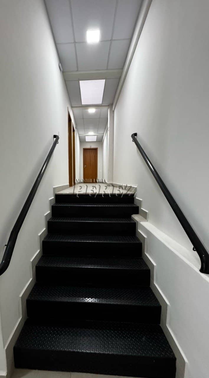 Salas, 33.66 m² para alugar no Centro - Londrina/PR - Foto 3