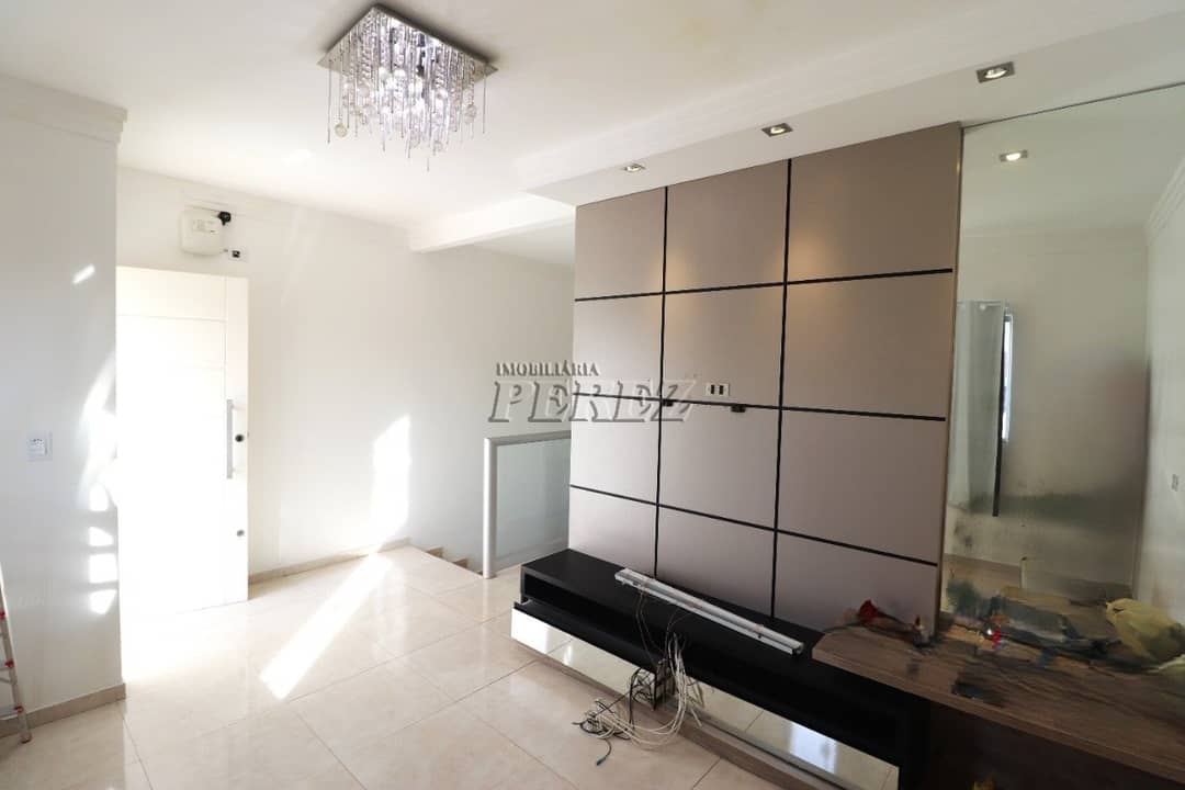 Casa, de 2 quartos, 125 m² para alugar no Jardim Planalto - Londrina/PR - Foto 0