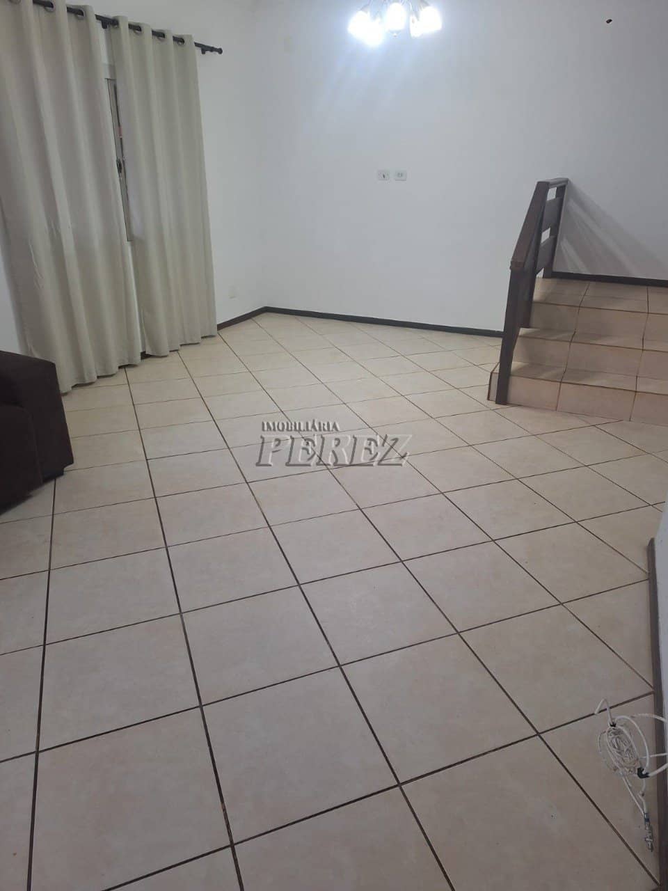 Casa  no Vale Do Arvoredo, de 4 quartos, 240 m² para alugar no Condomínio Vale Do Arvoredo - Londrina/PR - Foto 3