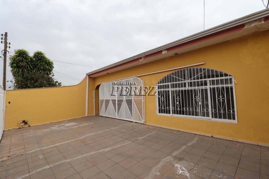 Casa, de 5 quartos, 210 m² para alugar no Marabá - Londrina/PR - Foto 1