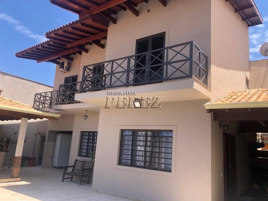 Sobrado, de 3 quartos, 300 m² à venda no Santa Mônica - Londrina/PR - Foto 4