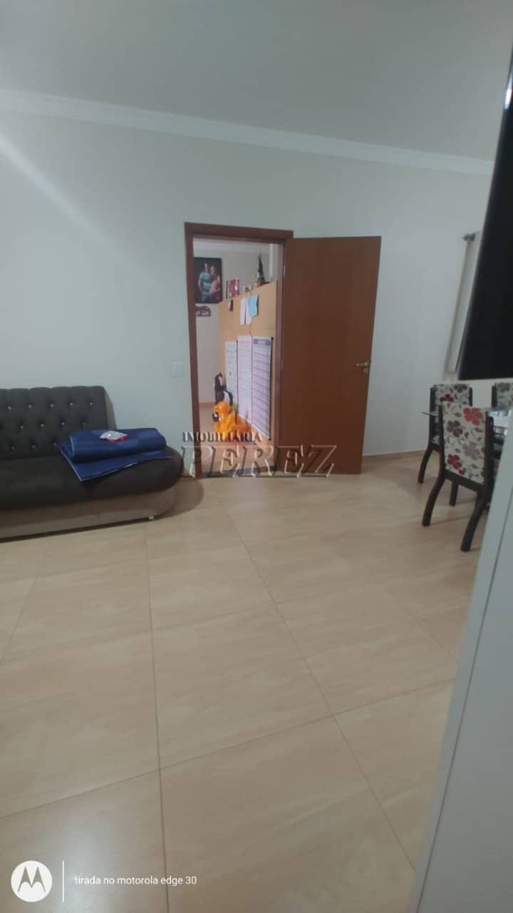 Casa, de 3 quartos, 230 m² à venda no Antares - Londrina/PR - Foto 4