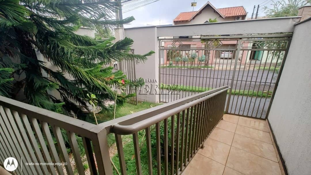 Casa, de 3 quartos, 230 m² à venda no Antares - Londrina/PR - Foto 2