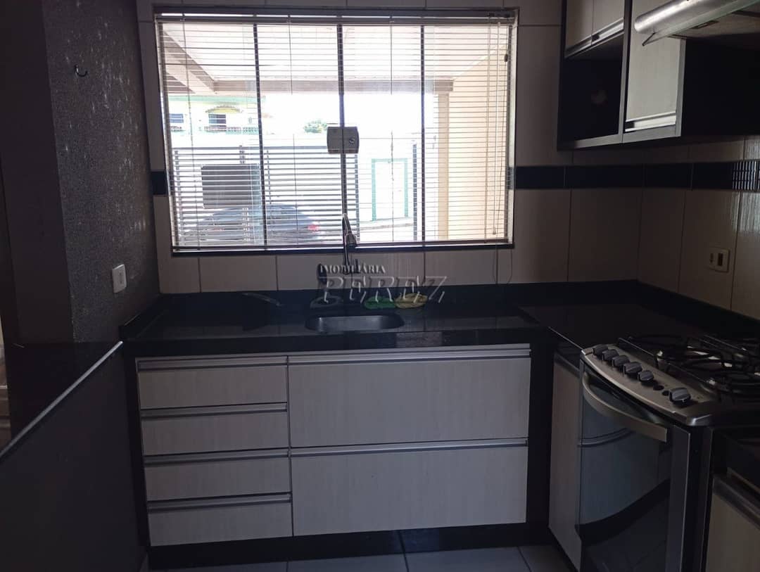 Casa, de 3 quartos, 77 m² para alugar no Colúmbia - Londrina/PR - Foto 4