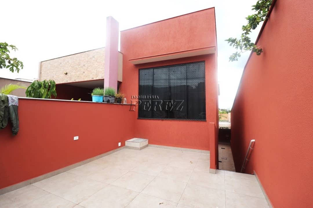 Casa, de 3 quartos, 96 m² para alugar no Bancários - Londrina/PR - Foto 0