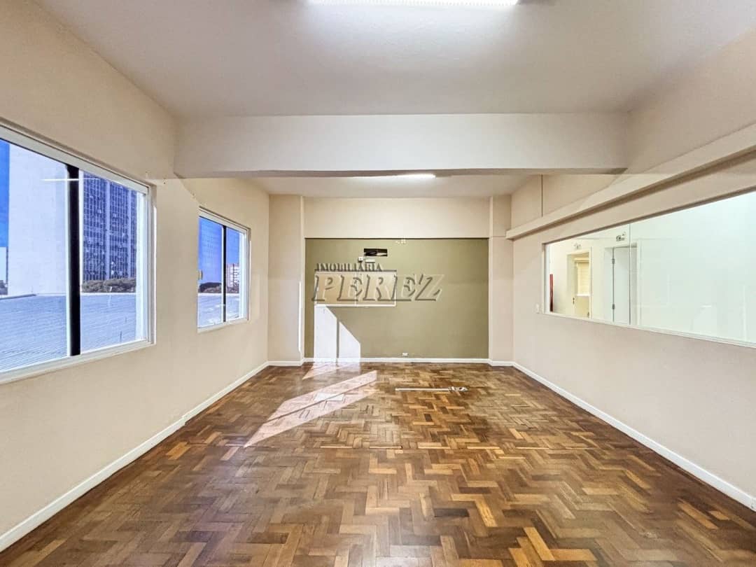 Salas no Edifício Monções, 350 m² para alugar no Centro - Londrina/PR - Foto 0