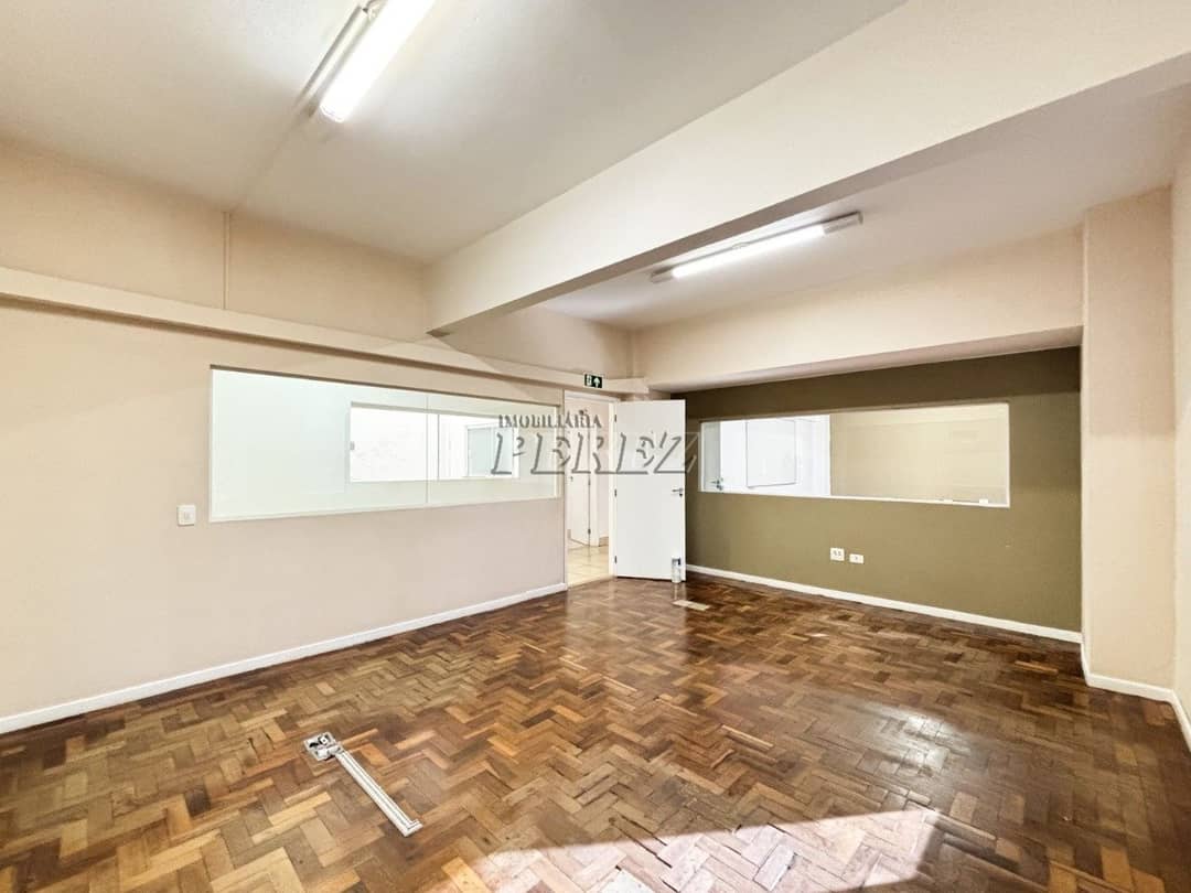 Salas no Edifício Monções, 350 m² para alugar no Centro - Londrina/PR - Foto 1