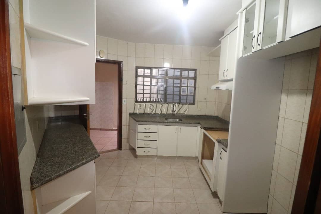 Casa, de 3 quartos, 153 m² à venda no Jardim Tarumã - Londrina/PR - Foto 4