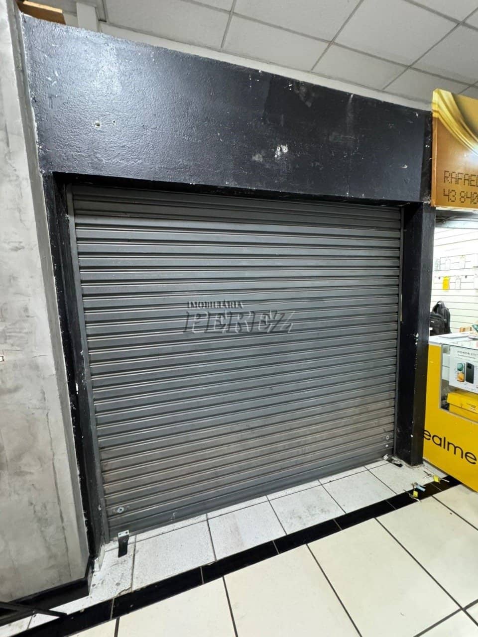 Salas no Galeria Canaã, 9 m² para alugar no Centro - Londrina/PR - Foto 0