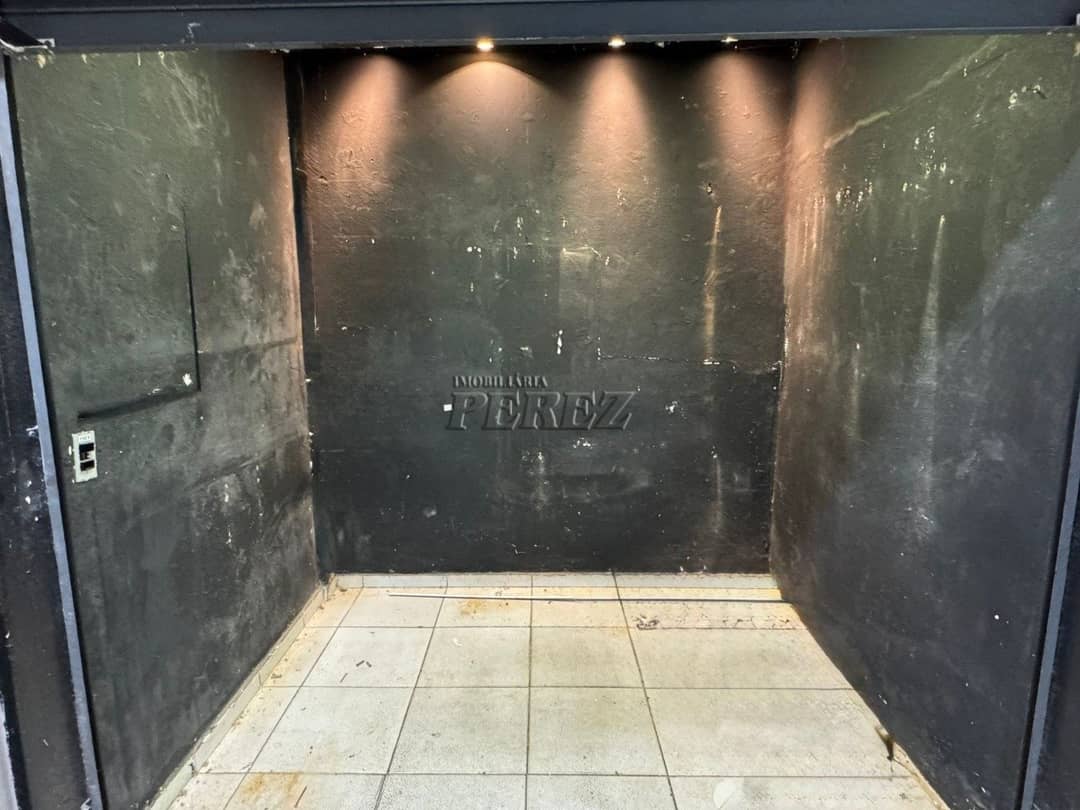 Salas no Galeria Canaã, 9 m² para alugar no Centro - Londrina/PR - Foto 2