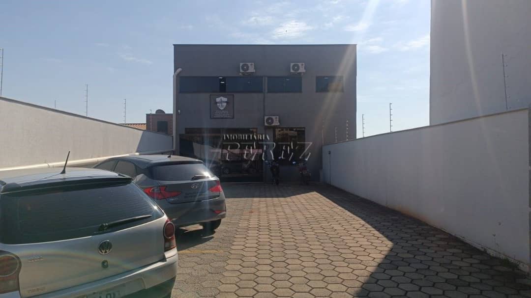 Galpão, 180 m² à venda no Imagawa - Londrina/PR - Foto 1