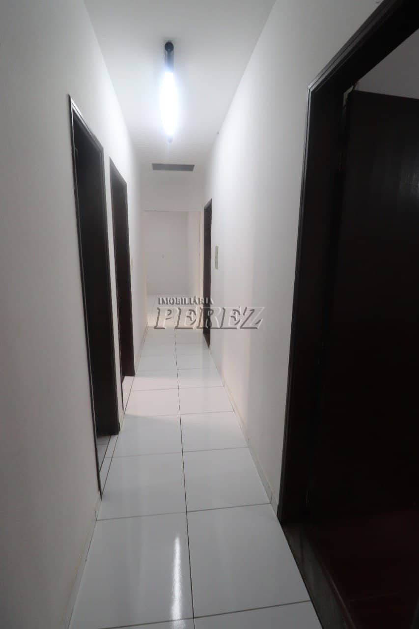 Apartamento, de 3 quartos, 60 m² para alugar no Centro - Londrina/PR - Foto 3