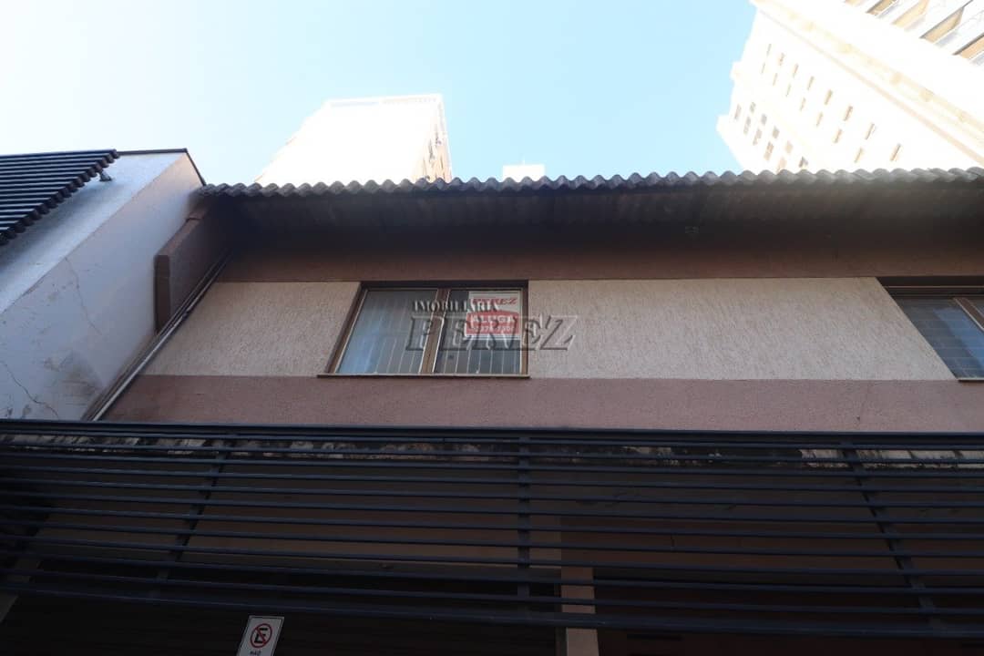 Apartamento, de 3 quartos, 60 m² para alugar no Centro - Londrina/PR - Foto 0