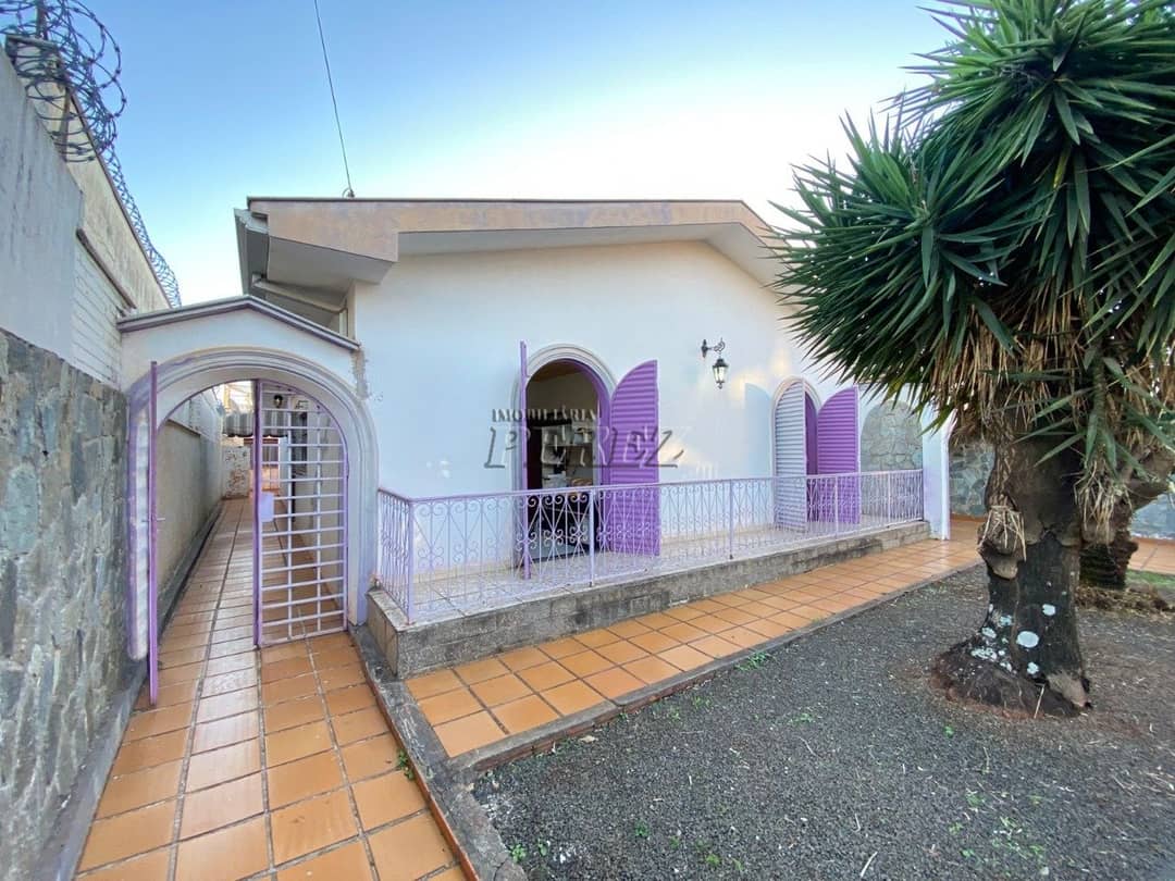 Casa, de 3 quartos, 225 m² para alugar no Lago Parque - Londrina/PR - Foto 1