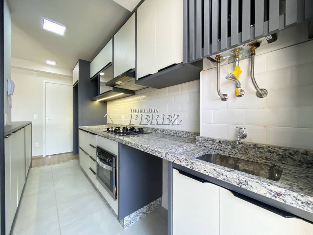 Apartamento para alugar no Edifício Carmel, região sul de Londrina. - Foto 3