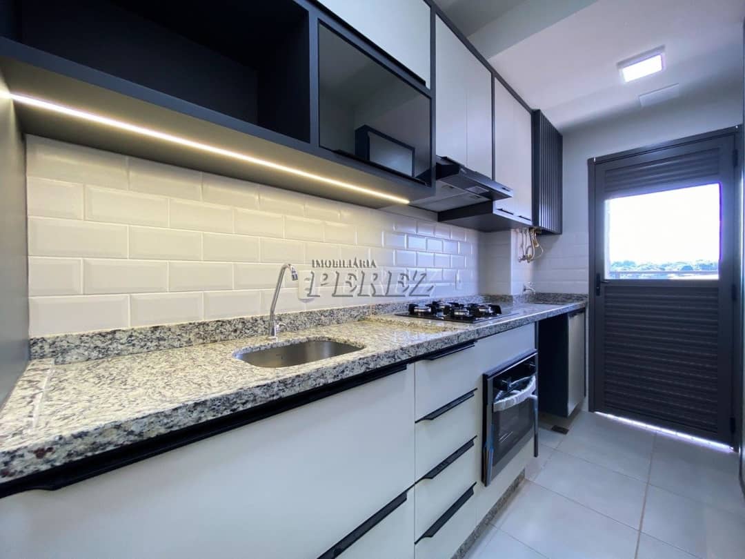 Apartamento para alugar no Edifício Carmel, região sul de Londrina. - Foto 2
