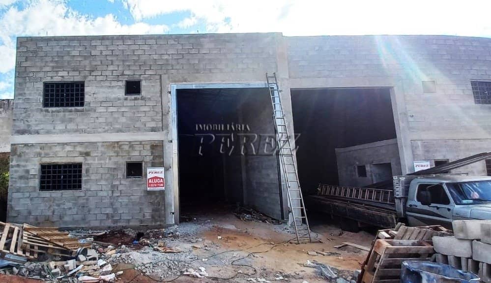 Galpão, 200 m² para alugar no Jardim Marissol - Londrina/PR - Foto 1