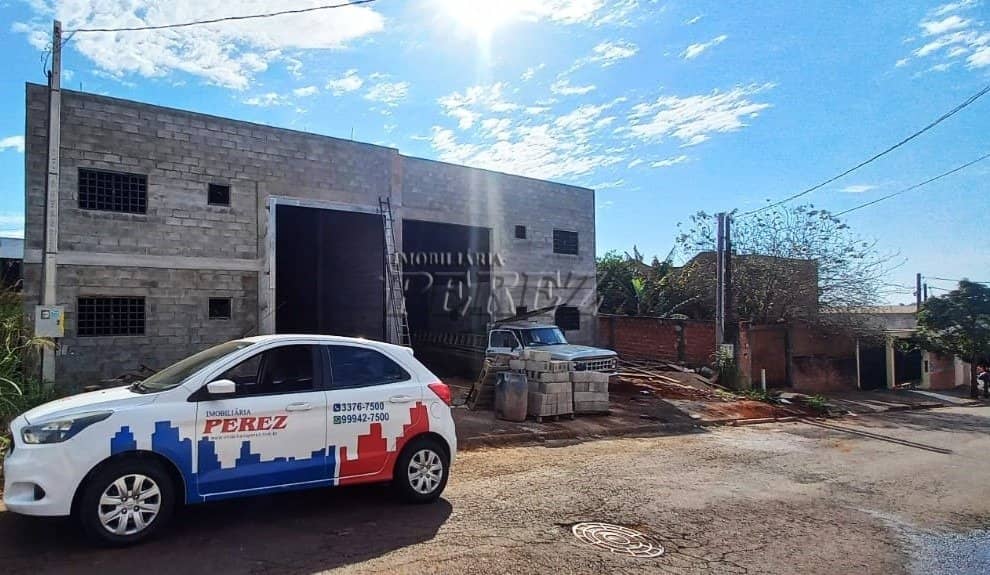 Galpão, 200 m² para alugar no Jardim Marissol - Londrina/PR - Foto 0
