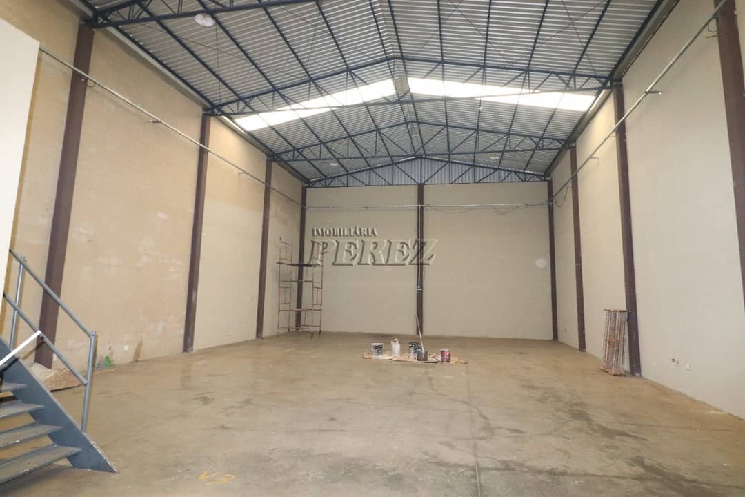 Galpão para alugar na Av. Angelina Ricci Vezozo, região norte de Londrina. - Foto 4