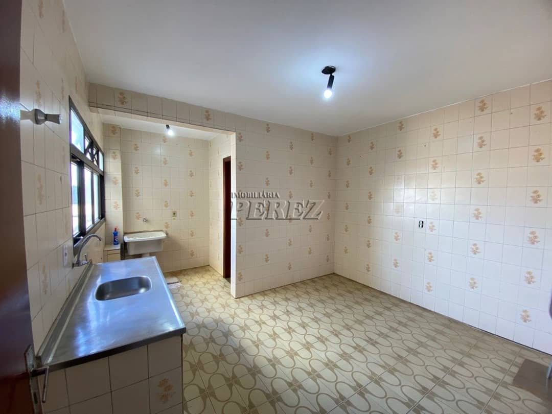 Apartamento para alugar na Rua Benjamin Constant, centro de Londrina. - Foto 4