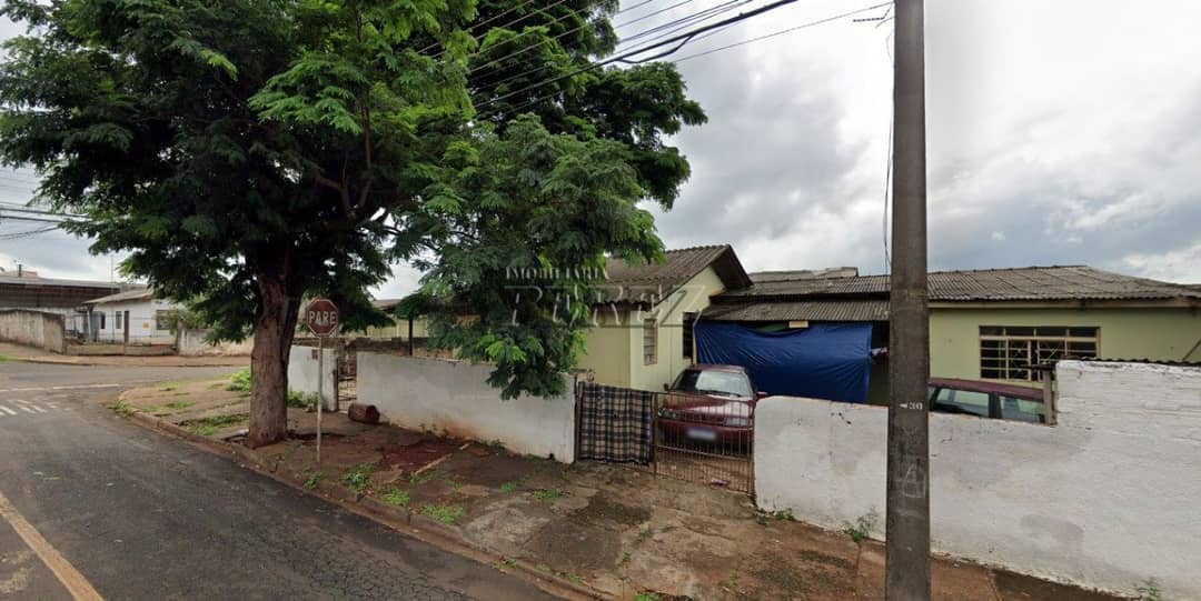 Venda de casa no Bairro Luiz de Sá - Casa de esquina com excelente terreno na Zona Norte de Londrina! - Foto 3
